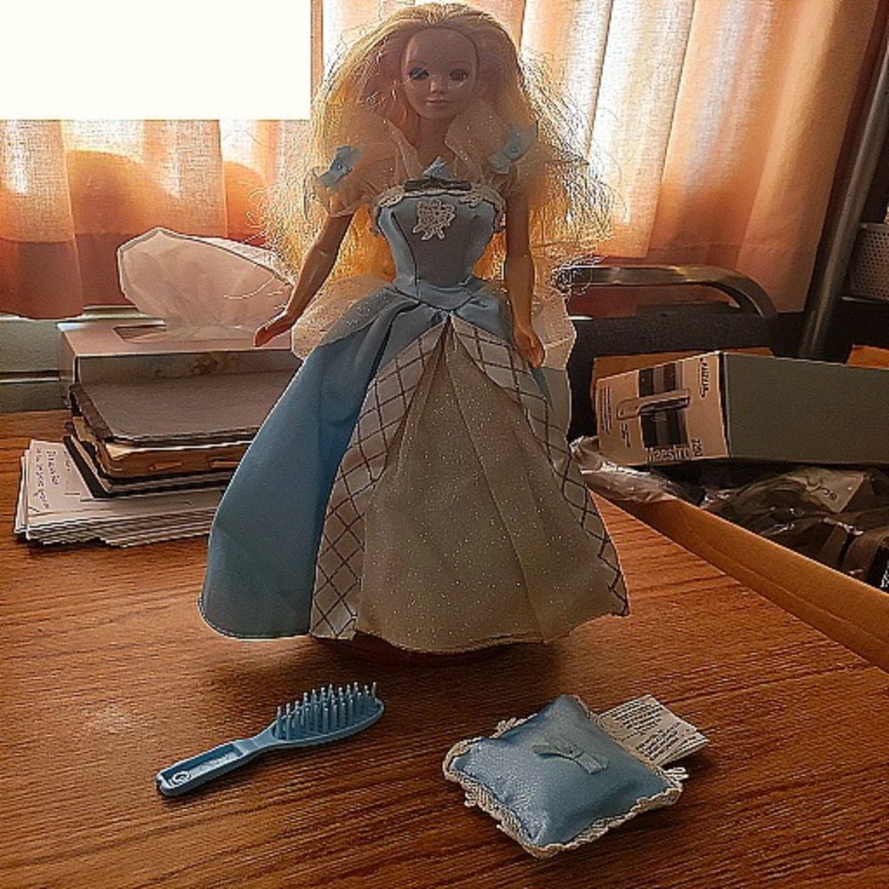 Retired 19/97 Sleeping Beauty